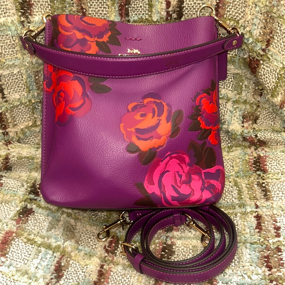 Coach small bucket bag